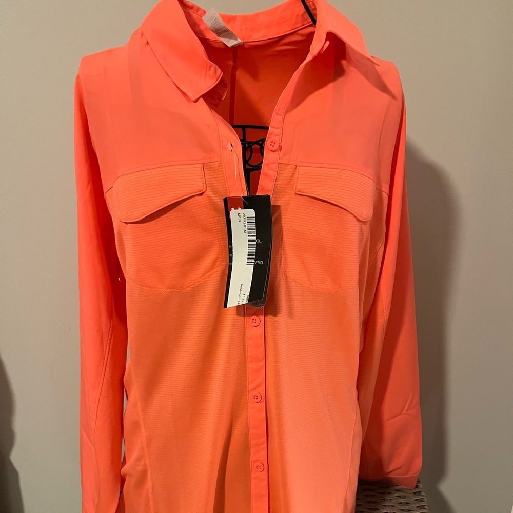 Heat gear button up